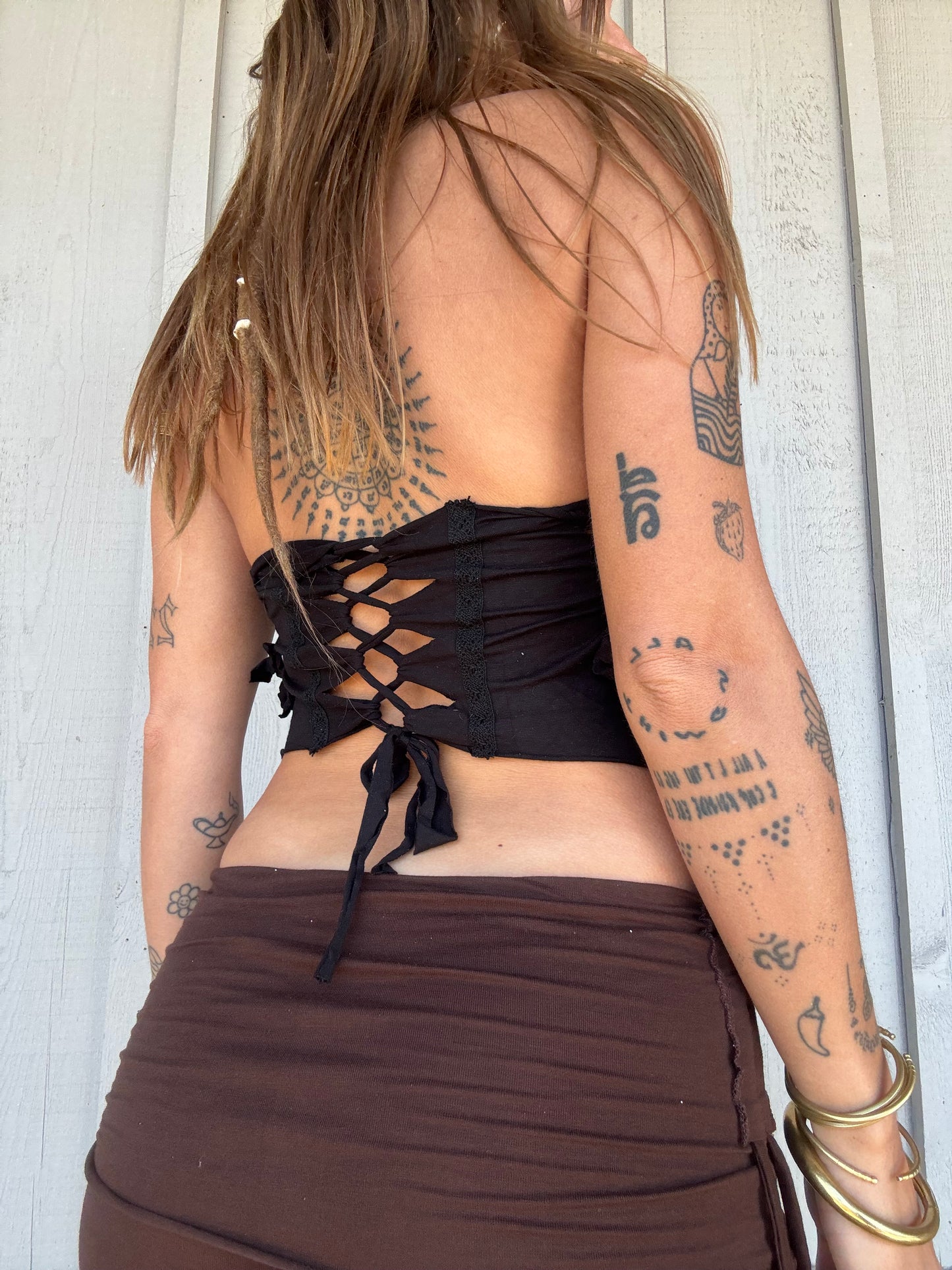 Slit Weave V Top - Black