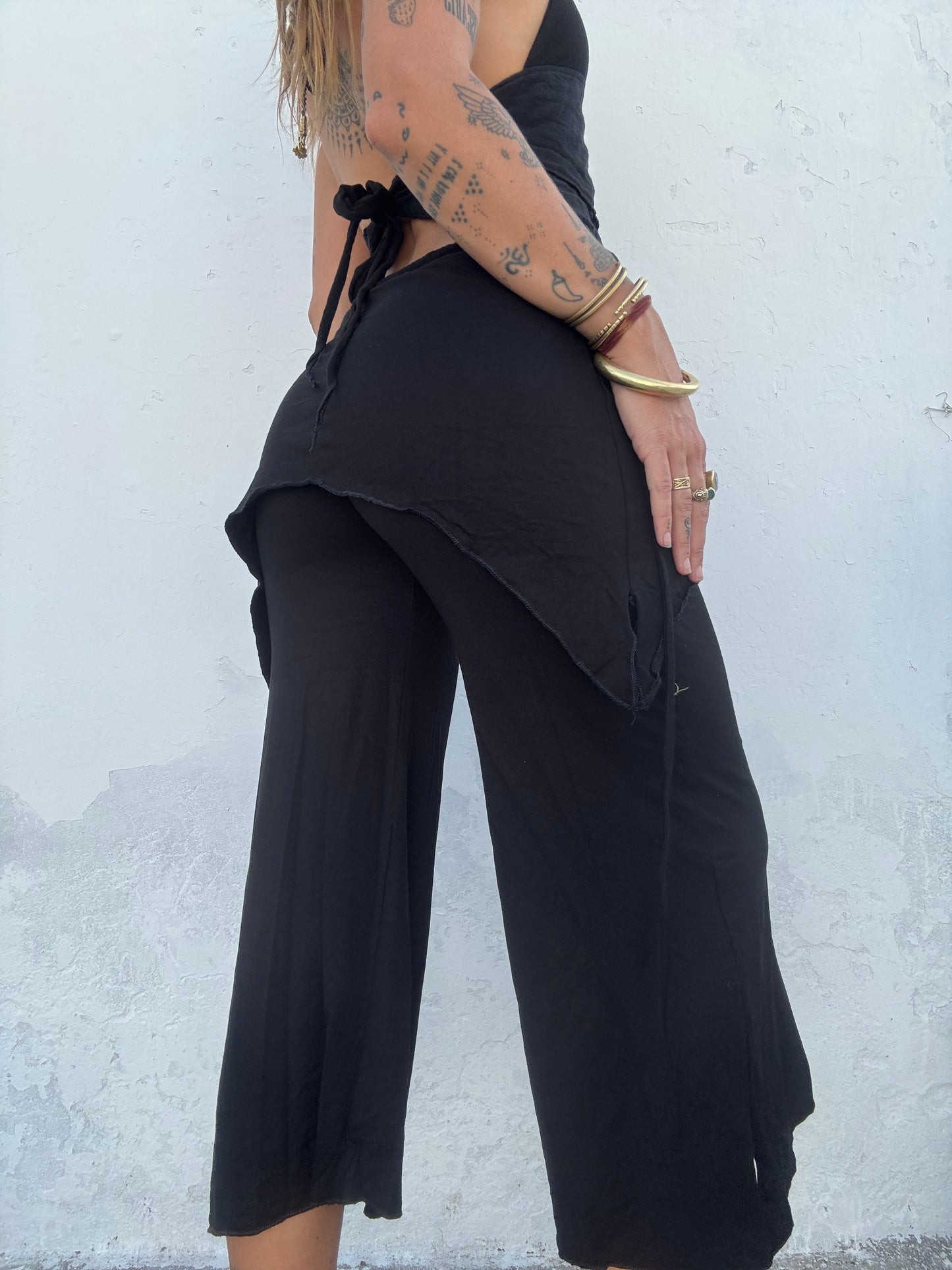 Cropped Flared Trousers - Black