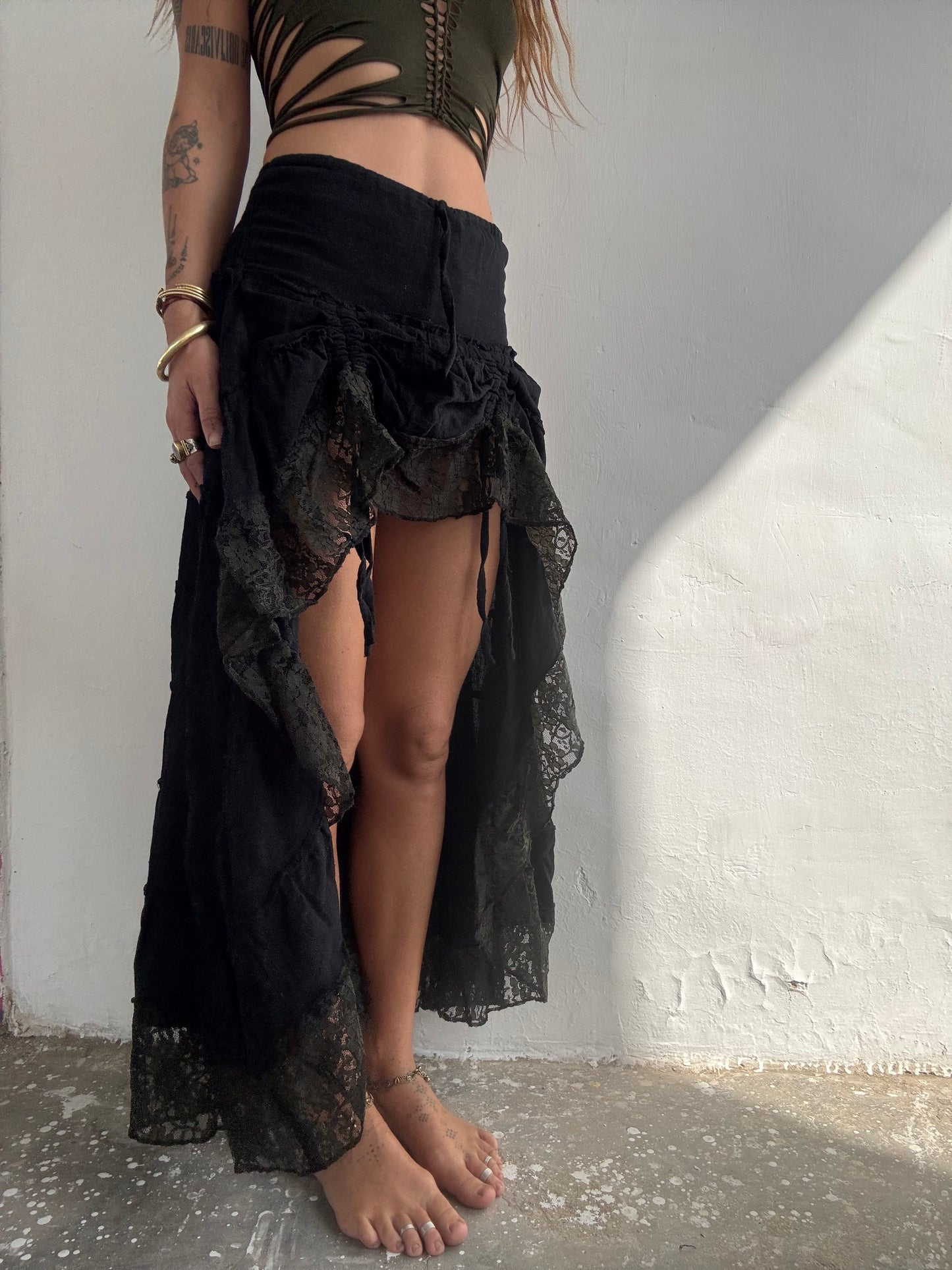 Peacock Skirt - Black